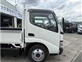 2005 Hino Dutro