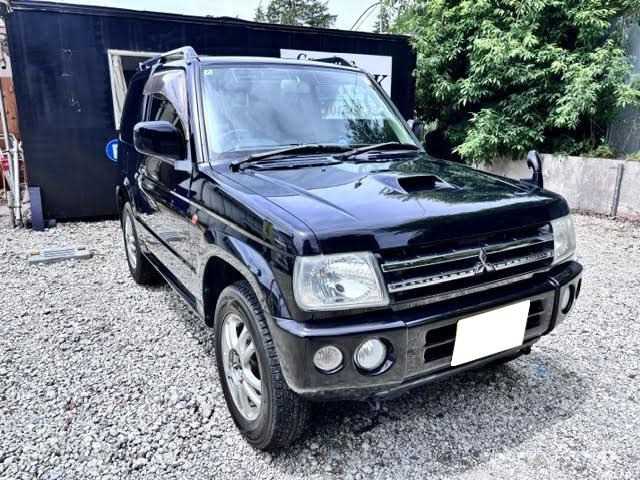 2006 Mitsubishi Pajero Mini