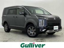 2020 Mitsubishi Delica D5