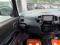 2010 Nissan ROOX