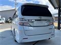 2014 Toyota Vellfire