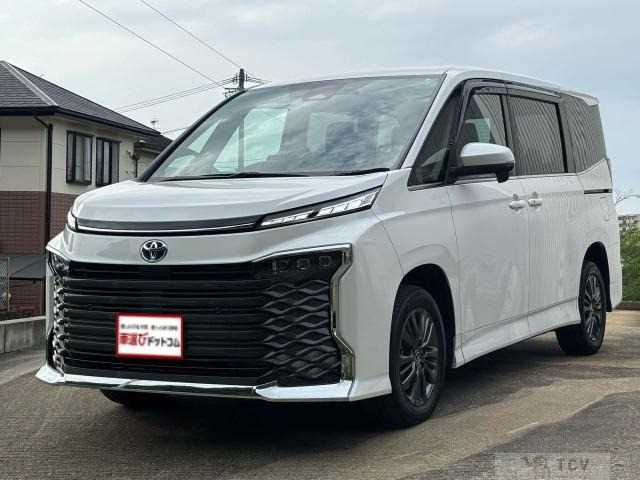2024 Toyota Voxy