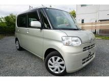 2012 Daihatsu Tanto