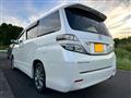 2011 Toyota Vellfire