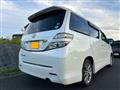 2011 Toyota Vellfire