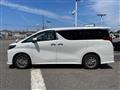 2020 Toyota Alphard Hybrid