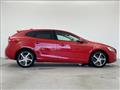 2016 Volvo V40