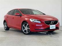 2016 Volvo V40