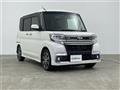 2016 Daihatsu Tanto