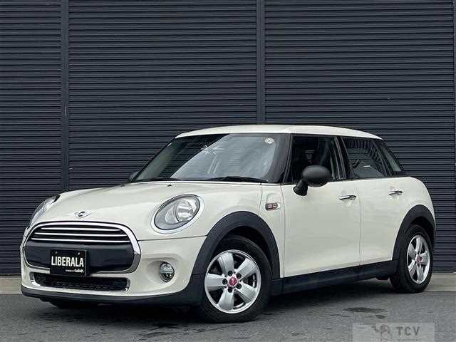 2017 BMW MINI