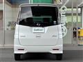 2011 Nissan ROOX