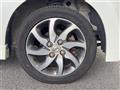 2011 Nissan ROOX