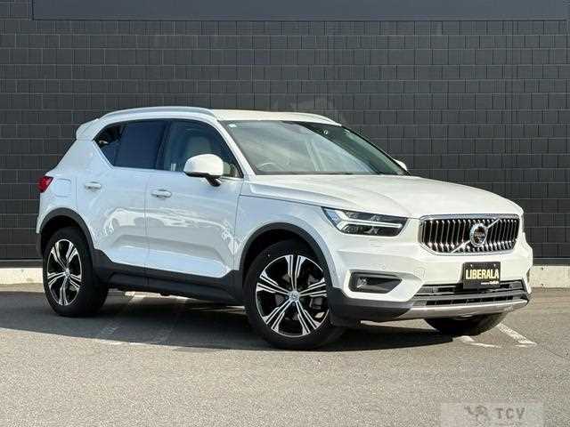 2021 Volvo XC40
