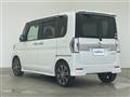 2017 Daihatsu Tanto