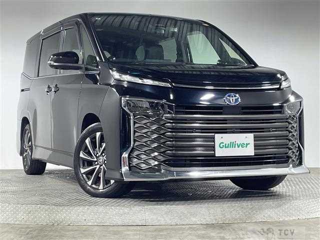 2022 Toyota Voxy