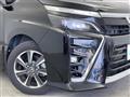 2021 Toyota Voxy