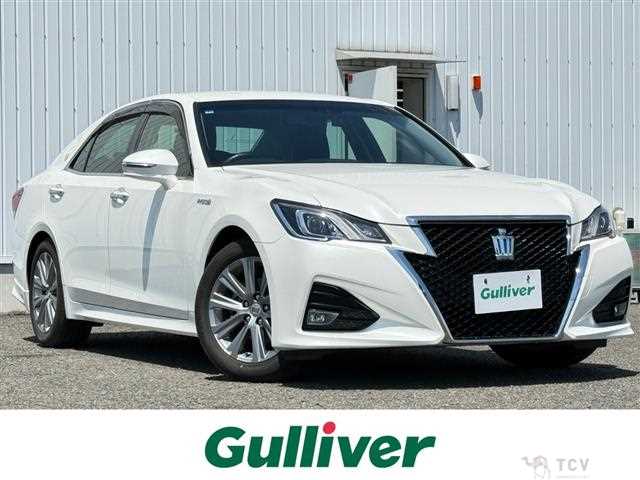2016 Toyota Crown Hybrid