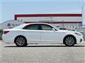 2016 Toyota Crown Hybrid