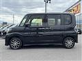 2017 Daihatsu Tanto