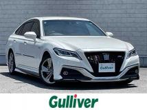 2018 Toyota Crown Hybrid