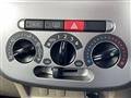 2011 Daihatsu Tanto