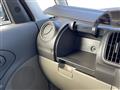 2011 Daihatsu Tanto