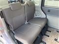 2011 Daihatsu Tanto
