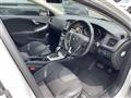 2017 Volvo V40