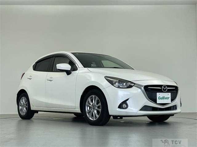 2016 Mazda Demio
