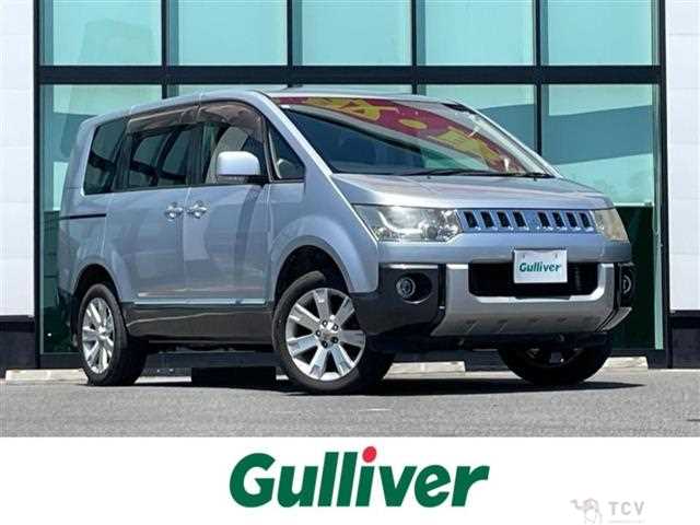 2012 Mitsubishi Delica D5