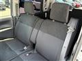 2012 Daihatsu Tanto