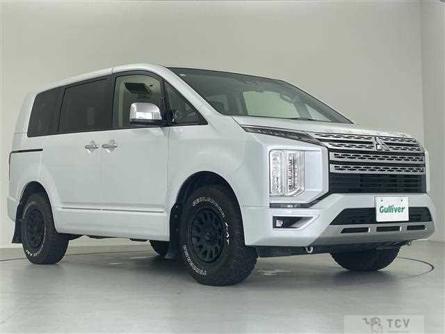 2023 Mitsubishi Delica D5