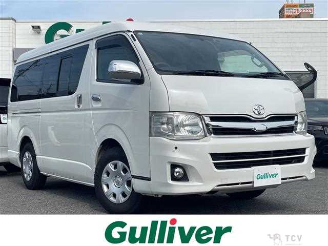 2011 Toyota Regiusace Van