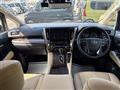 2022 Toyota Alphard Hybrid