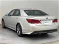 2014 Toyota Crown Hybrid