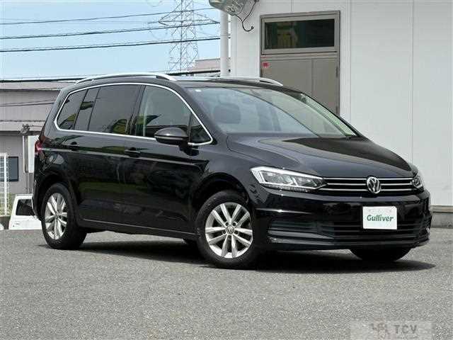 2019 Volkswagen Golf Touran