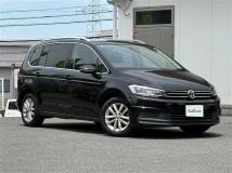 2019 Volkswagen Golf Touran