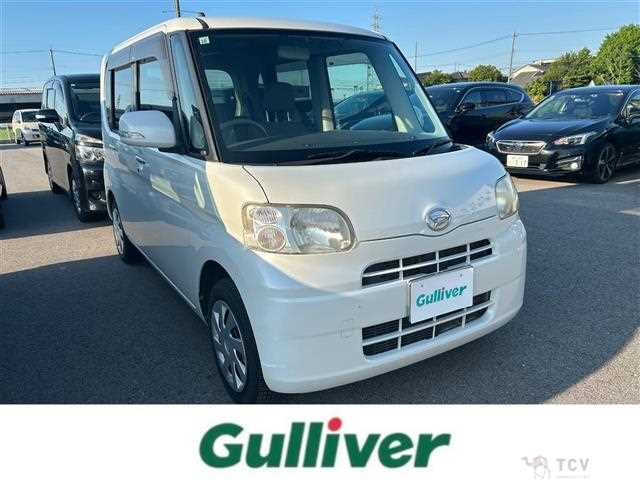 2011 Daihatsu Tanto