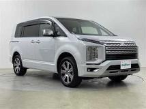 2024 Mitsubishi Delica D5