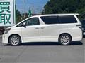 2012 Toyota Vellfire