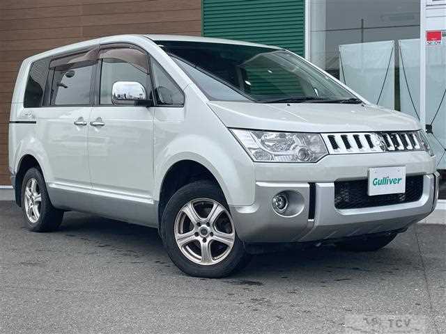 2018 Mitsubishi Delica D5