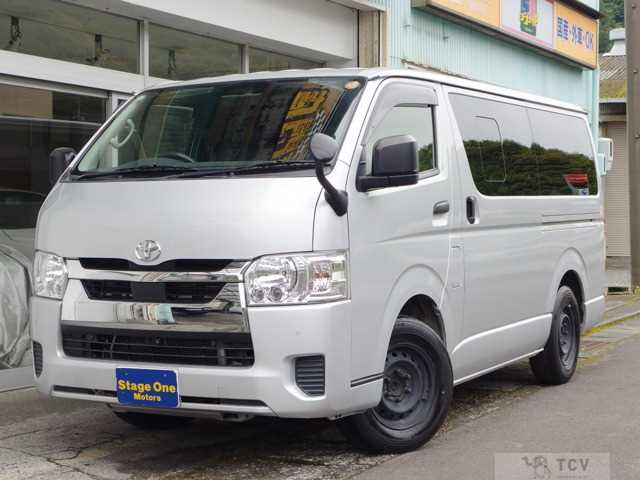 2022 Toyota Hiace Van