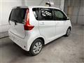 2013 Mitsubishi eK Wagon
