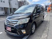 2012 Nissan Serena