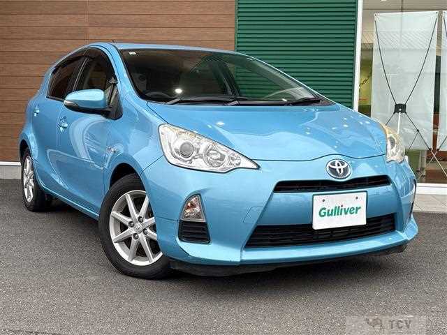 2012 Toyota AQUA