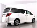 2013 Toyota Alphard G