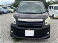 2010 Toyota Noah