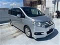 2010 Honda Step WGN