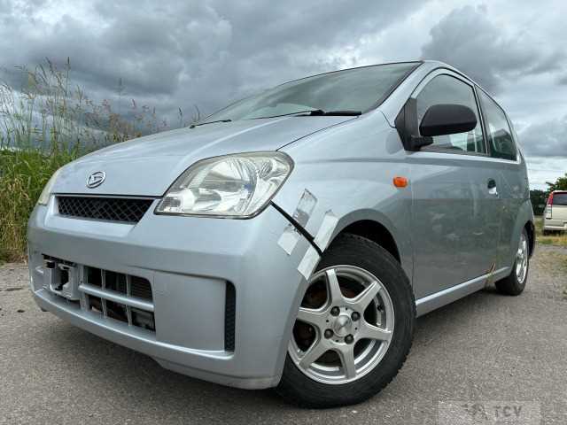 2004 Daihatsu Mira
