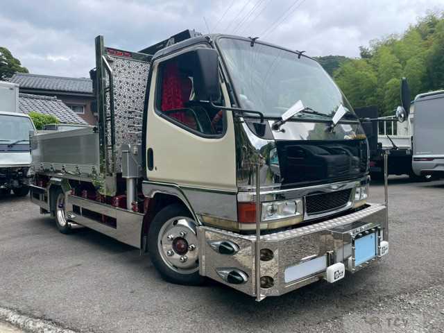 2000 Mitsubishi Canter